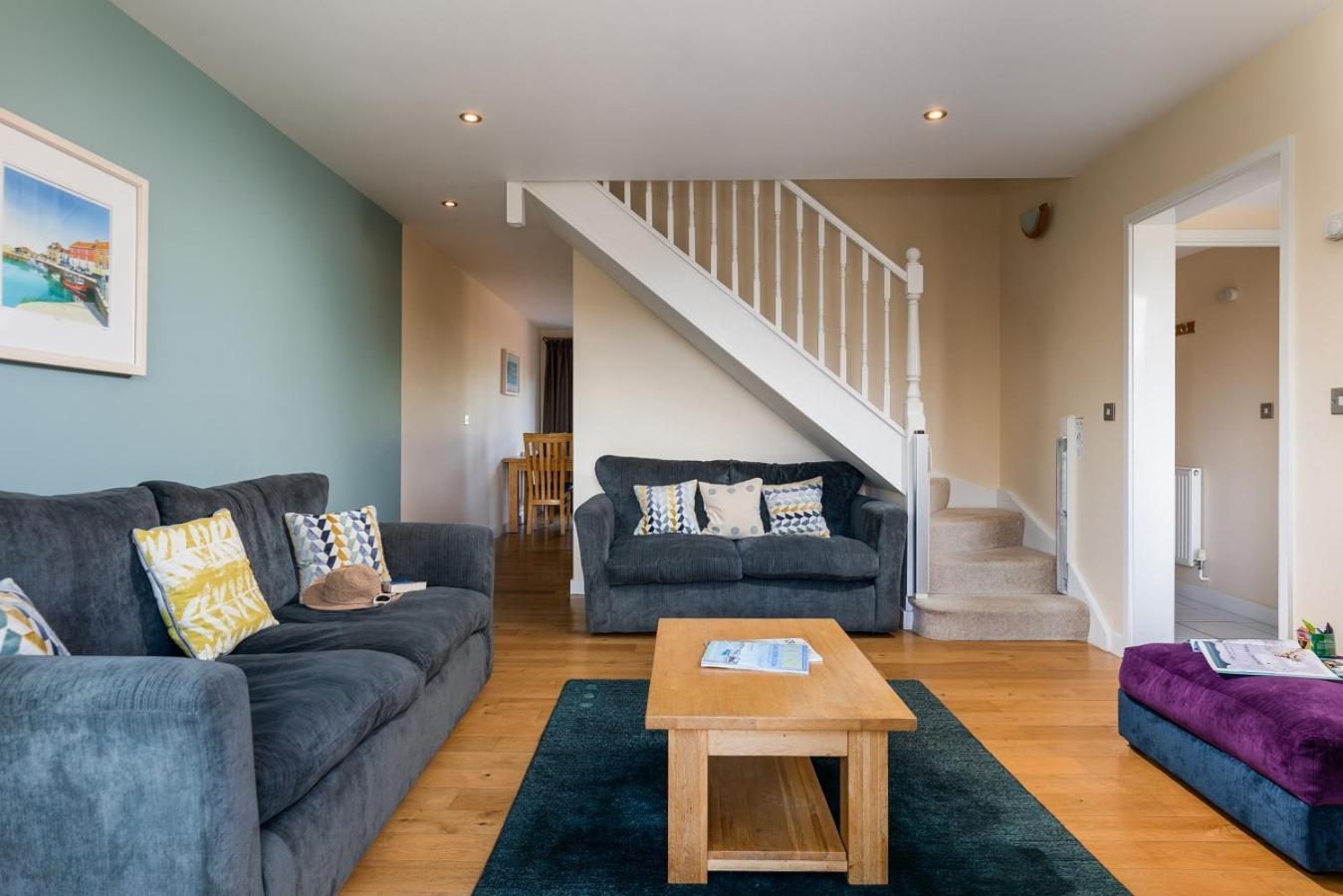 Retallack Resort & Spa Padstow Bilik gambar The interior of a typical apartment